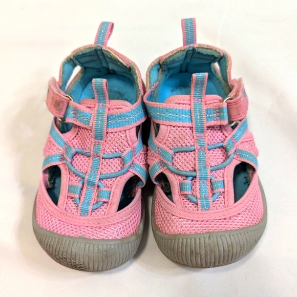 OshKosh B'Gosh Toddler Girl Sandals Size 5 - Picture 2 of 8